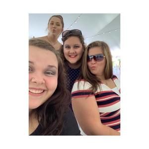 Meet your Posher, Tori